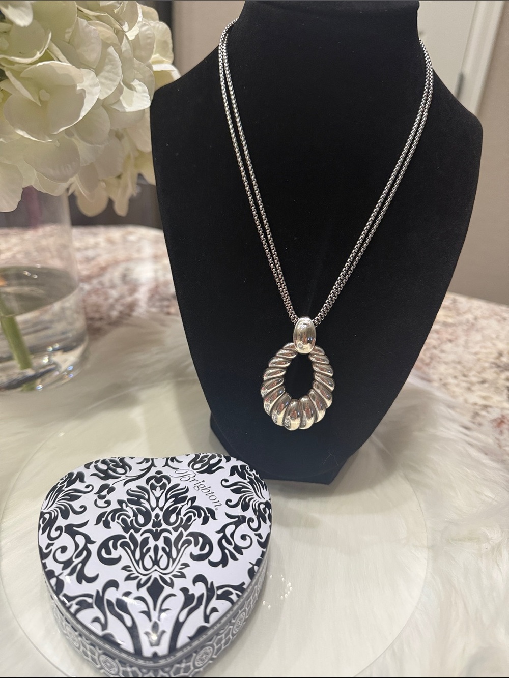 💙🆕 Brighton Athena Sculpted Loop Pendant Necklace NWT